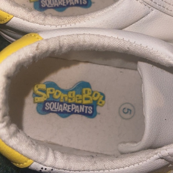 Sponge Bob Square Pants GroundUp Sneakers - Size 5 - Picture 3 of 7